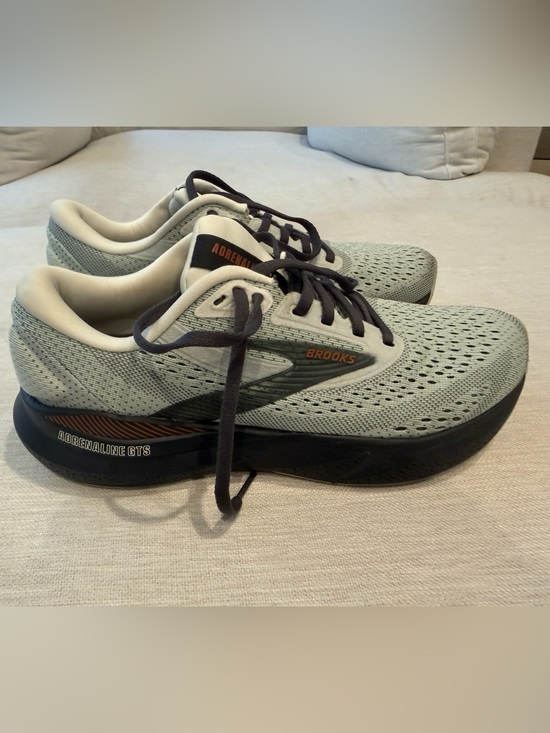 Brooks Shoes - Brooks Adrenaline GTS Women's Running Shoes - Sage Green/Black